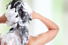 washing hair ile ilgili görsel sonucu