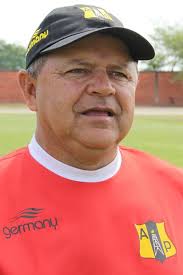 Héctor Estrada Cano, ex técnico de Alianza Petrolera. // COLPRENSA - hector_estrada_entrenador_de_alianza_petrolera_