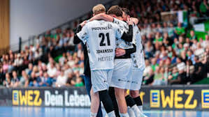 Nasenbluten und Rote Karte: Handballer Rasmus Ankermann nach Gesichtstreffer benommen raus