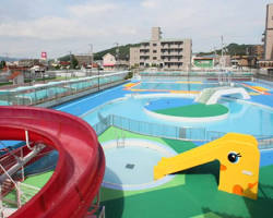 HAKUWAファミリープール 西条の画像