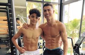 Al-Nassr planning to promote Ronaldo's son to 1st team: Reports | Ronaldo had signed deal with Al-Nassr until 2027 | Inshorts