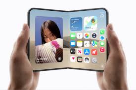 折りたたみiPhone、弱点は「重さ」か