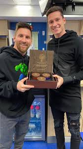 Julian Draxler gründete Haarpflegemarke – getestet an diesen Profi-Fußballern