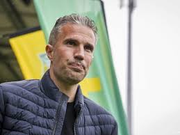 Van Persie houdt tegen Fortuna vast aan dezelfde elf basisspelers