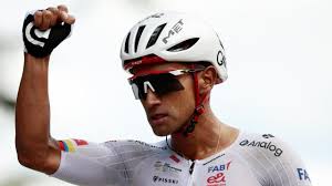 Jhonatan Narváez Claims Stage 8 Victory at the 2026 Giro d'Italia