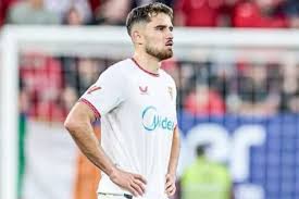 Bek Eks Seria A dan Striker Muda Sevilla Merapat? Inilah Daftar 14 Pemain yang Dirumorkan Bergabung dengan Persija Jakarta - Radar Madiun