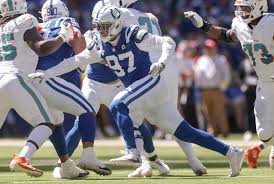 Colts Defense Shines in Week 1 Under New Coordinator Lou Anarumo, Shutting Down Dolphins