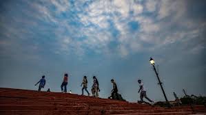Delhi air remain cleanest for 11 days in a row; light rain predicted on Monday