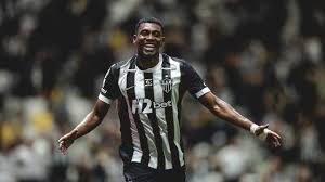 Cassierra festeja y Atlético Mineiro toma ventaja en Copa