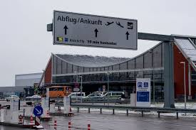 Bombenfund am Flughafen Memmingen: Spezialkräfte rücken an