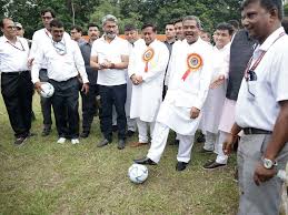 Dharmendra Pradhan presides over kick-off programme for distribution of footballs as part of F4S