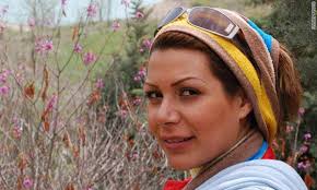 September 2011- Neda Agha Soltans Mutter Hajar Rostami Motlagh hat die ...