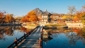 10 lugares increíbles que visitar en otoño: destinos imprescindibles para una escapada perfecta