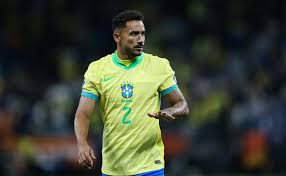 Danilo joga mal em Vitória x Flamengo e torcida do Brasil cobra: “Não merece vaga na Copa”