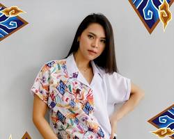 Gambar Kemeja Oversized Avery women fashion 2024