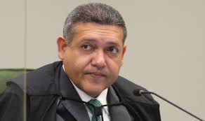 Kassio Nunes Marques se declara impedido em julgamento sobre Moraes