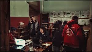 Le barche recuperate, l’accoglienza anarchica: la Sumud vuole ripartire
