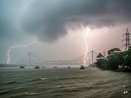 50KM की रफ्तार वाली हवा, आंधी, पानी; अगले 48 घंटे में पलटेगा मौसम, बंगाल से बिहार तक बारिश वाला IMD अलर्ट