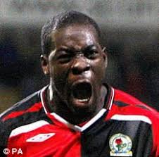 Christopher Samba - article-0-02AD94CE000004B0-62_233x229