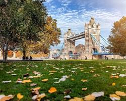 Image of London in autumn