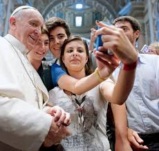 Résultat de recherche d'images pour "pope would you kiss the feet of rape victims"