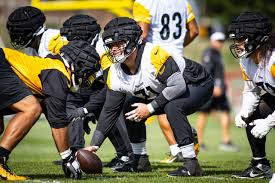 Former Pittsburgh Steelers OL Nate Herbig