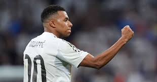 Real Madrid 2-1 Marseille: Mbappe's penalty double guides Alonso to opening win