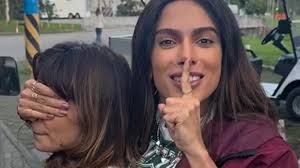 Anitta brinca após não ser reconhecida por Maria Ribeiro na Globo; assista