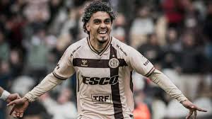 Ronaldo Martínez, el nuevo deseo de Pumas tras desistir por Cambindo