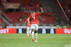 Inter vence Inter-SM no retorno dos principais jogadores