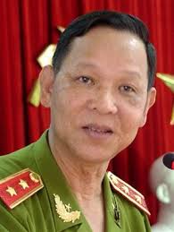Trung tướng Tư Bốn – Nguyễn Việt Thành. Ảnh: Tuổi trẻ - images450988_2
