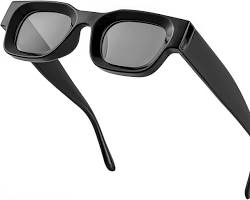 Men's sunglasses with thick frames