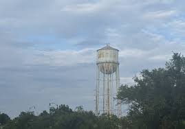 City council approves Dr Pepper contract for 'Fansville' water tower attraction
