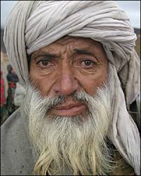 Mohammad Tufail Baloch has twelve children. The oldest one is 26 and the youngest one 6. For generations his tribe has lived at Dera Bugti till trouble came ... - Baloch_man