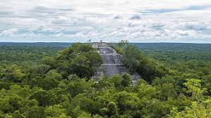 Résultat de recherche d'images pour "Un adolescent québécois découvre une cité maya perdue dans la jungle mexicaine"