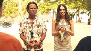 ‘White Lotus’ Star Aimee Lou Wood Flips Script on ‘SNL’ After Mean Teeth Sketch