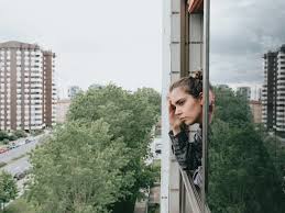 Asociațiile de proprietari nu mai pot plăti online facturi la întreținere. De ce aplicația E-bloc.ro nu merge?