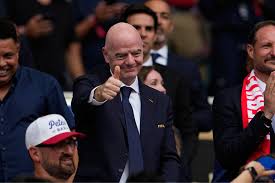 ¿Qué tan rico es Gianni Infantino, el presidente de la FIFA? Fortuna y salario