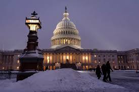 DC, Maryland y Virginia declaran emergencia por nieve ante frío extremo y hielo