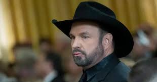 Garth Brooks' 'Good Guy Image' Set to 'Take a Beating'