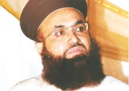 Le mufti Muhammad Ashraf Asif Jalali est arrivé à Maurice du Pakistan le week-end dernier pour animer des causeries religieuses à travers l&#39;île à l&#39;occasion ... - asif24jui