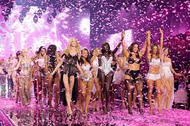 Victoria’s Secret Fashion Show 2026 runway: The best model moments