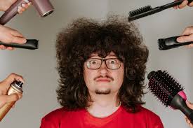 El fan de Man Utd Frank Ilett: 495 días sin cortar el pelo y el sueño de una partida ganada