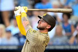 Fantasy Baseball: Players to deal for and deal away before Yahoo's default trade deadline