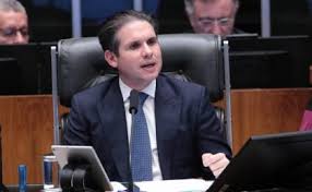 Hugo Motta diz que decisão de Dino sobre Valdemar é ‘indevida intervenção judicial’