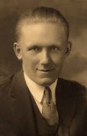 Alfred Ewen McKay b. 1890 Barre VT d. 1932 Barre VT [photo circa 1926]. Alfred Ewen McKay was born on 26 November 1890 at Barre, Washington Co., ... - mckay-alfred_ewen_1890-1932_tmg360