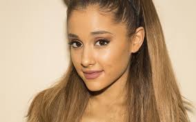 Résultat de recherche d'images pour "ariana grande"