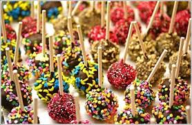 Resultado de imagem para brigadeiros coloridos