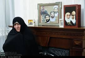 استاندار فارس: مادر شهیدان مظفر الگوی ایمان، استقامت و وفاداری به انقلاب بود