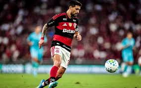 Arrascaeta se reaproxima do gol e deslancha no Flamengo de Jardim